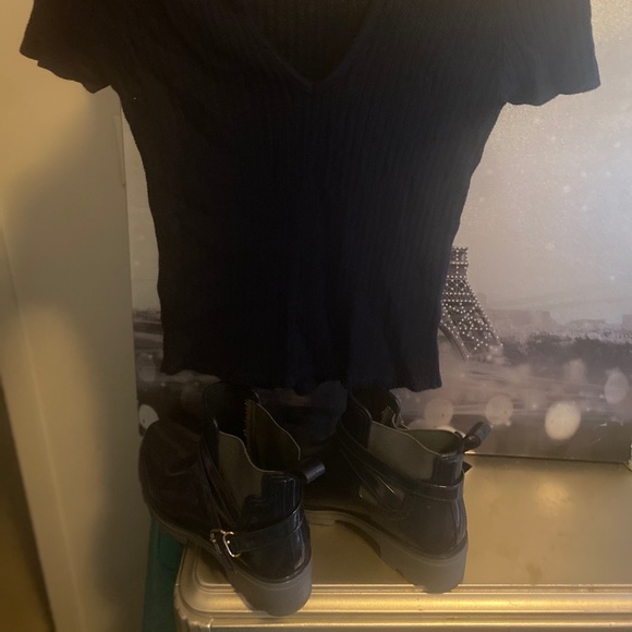 Rain Boots - Picture 3 of 4